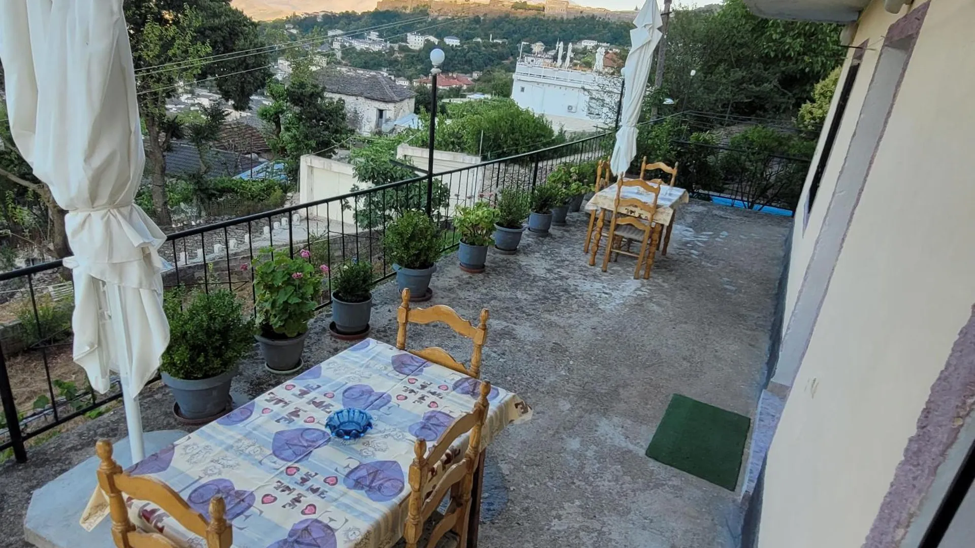 Reçka Daire Gjirokastër Arnavutluk